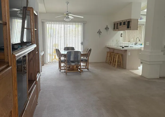 Cozy Desert Getaway * Lake Havasu City